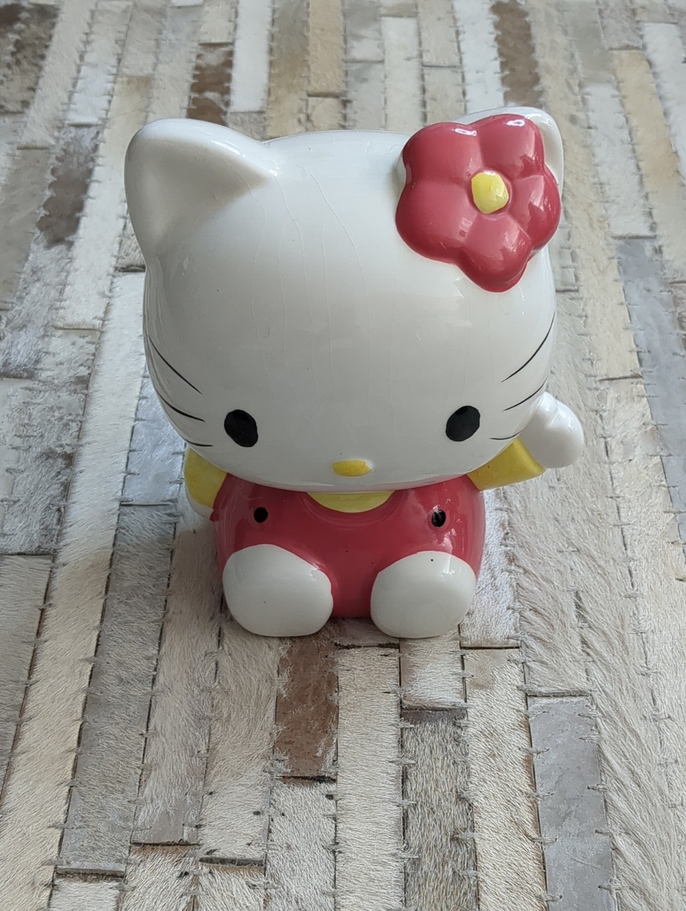 Hello Kitty Vintage Ceramic Piggy Bank 7" White Red Yellow